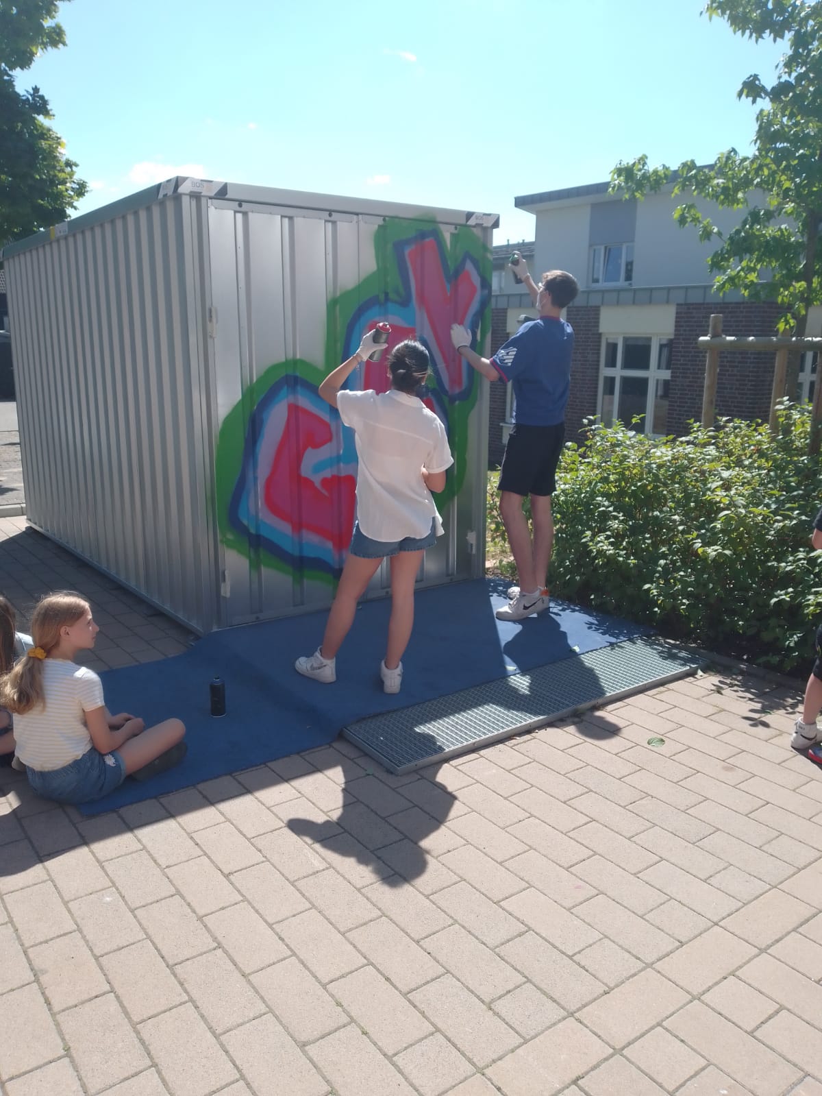 ECDC62DF 4DD5 4116 B452 9166F6C91092