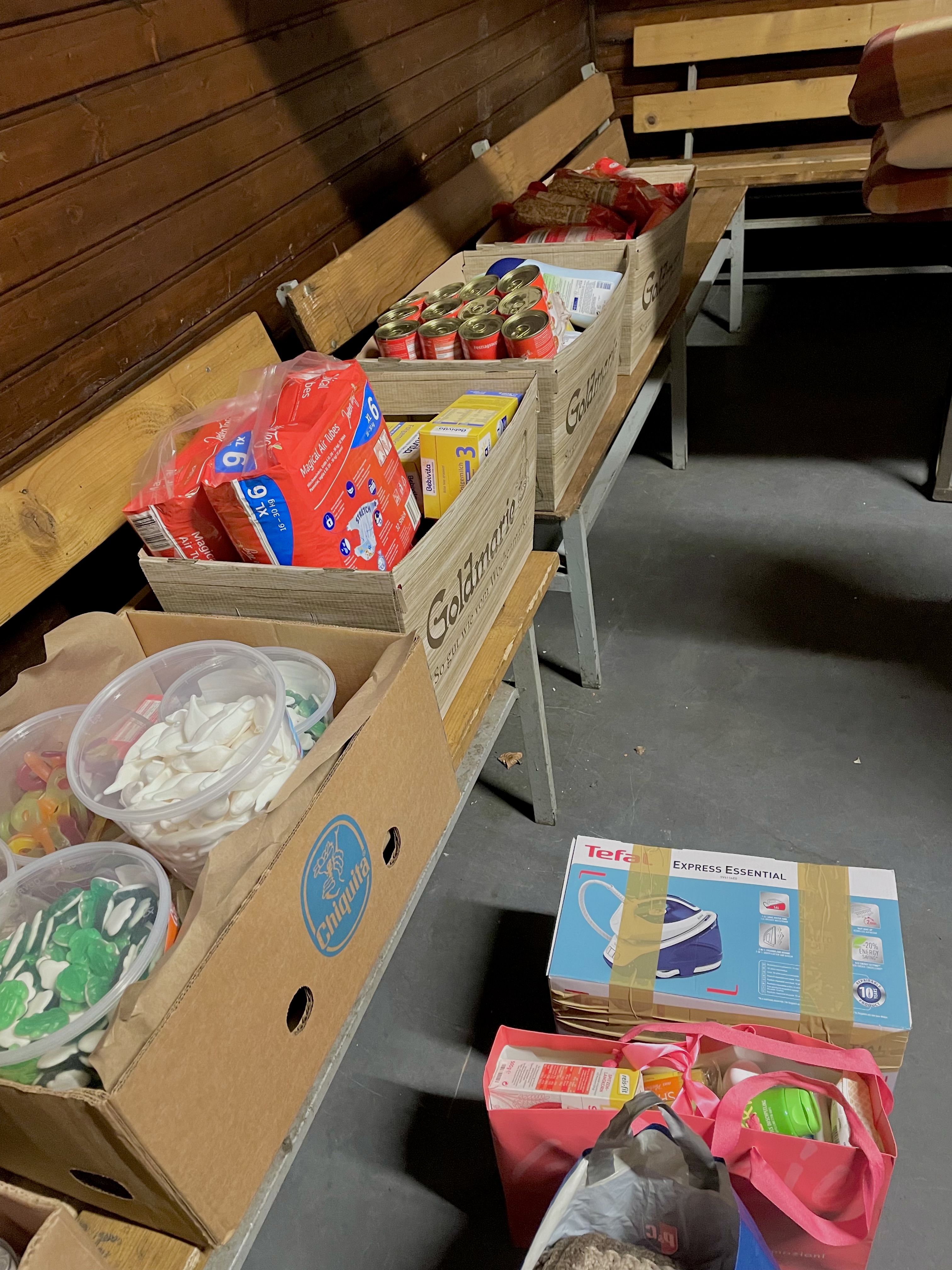 328E3ADE A18A 4C18 BA8A 3A4A7F745049